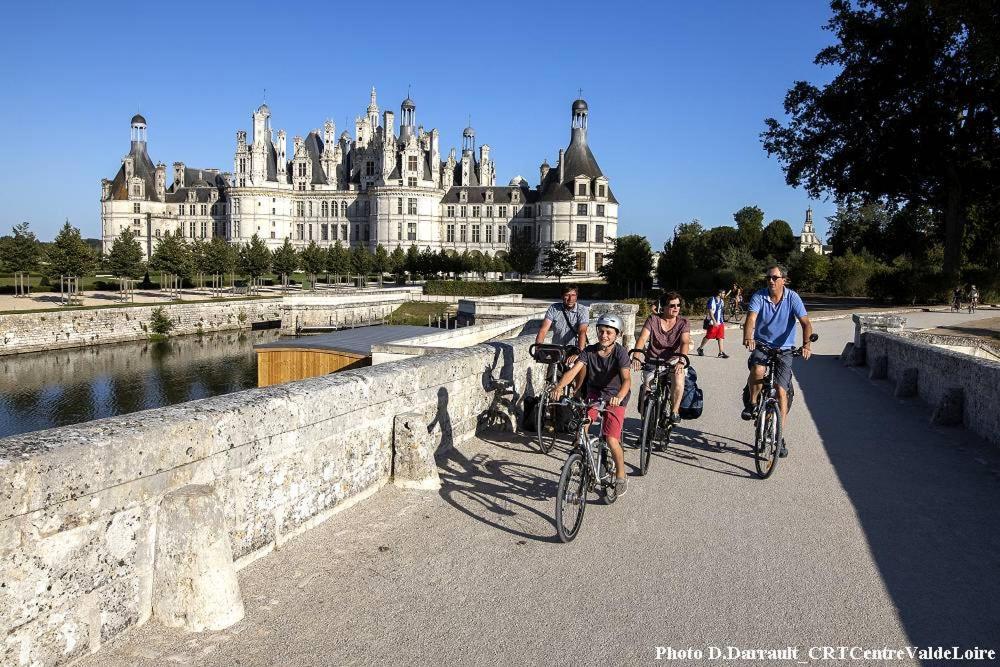 Gite De La Tour De Loire - 65 M2 Au Pied D'Une Tour De Gue Du 17Eme Siecle Mer Екстер'єр фото
